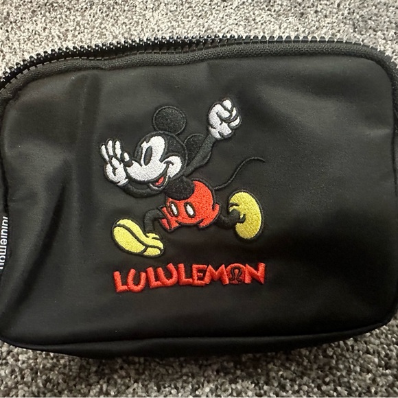 Disney x Lululemon Black and Red Belt Bag - Picture 3 of 3